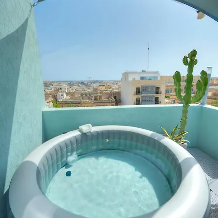 Beautiful Penthouse, Sun Terrace, Jacuzzi Goslm-8 Apartment Sliema Exterior photo